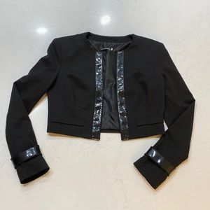 Cropped black blazer